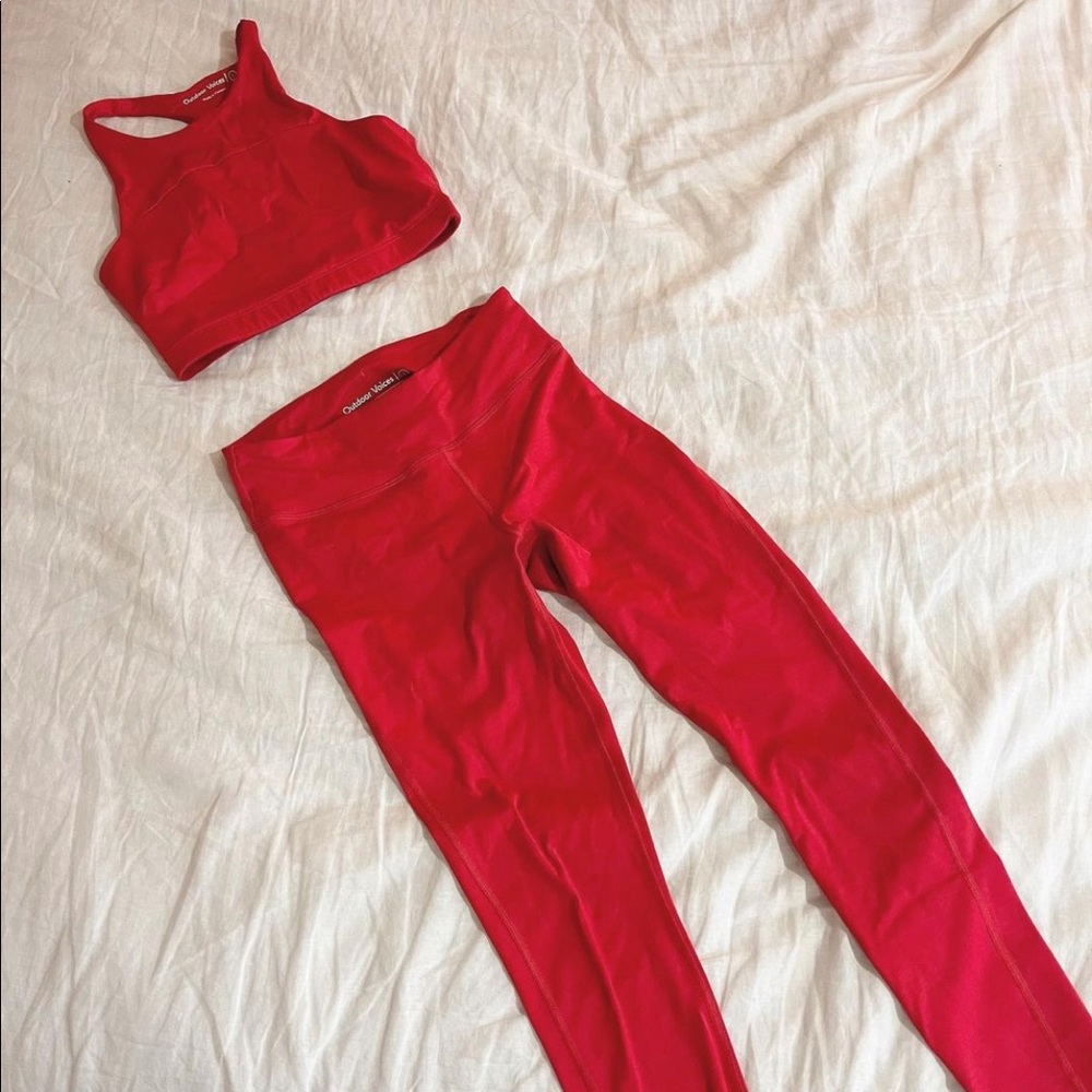Outdoor voices set in red